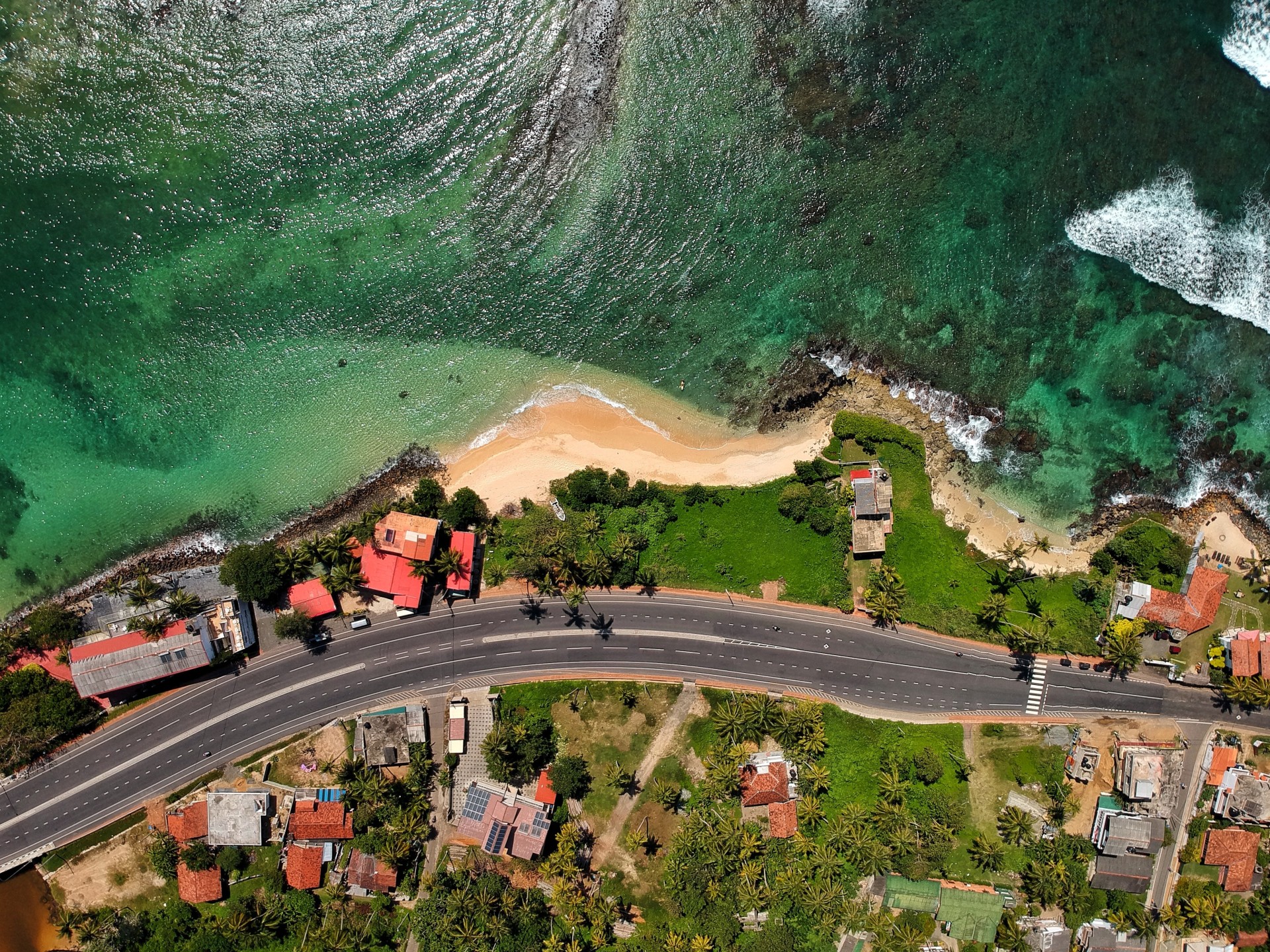Elevated Elegance: Sri Lanka's Premium Odyssey